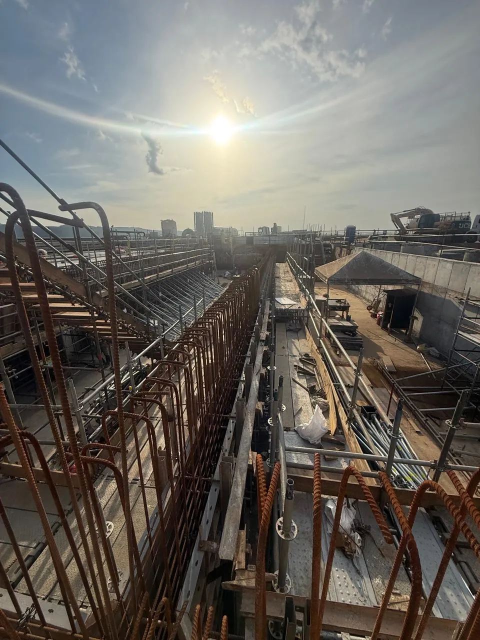 Estrutura e concreto armado em obra executada pela Teiji